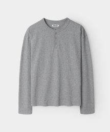 INDUST（インダスト）の「セミクロップヘンリーネックロングスリーブTシャツ_グレー（Tシャツ/カットソー）」