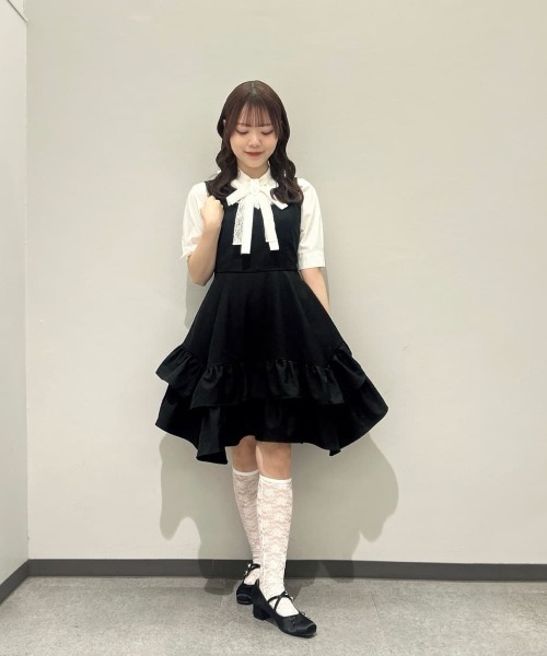 F i.n.t（フィント）の「ボリュームフリルヘムミニジャンパースカート/fint フィント（ジャンパースカート・レディース・ブラック/グレー・FREE）」の13枚目の写真
