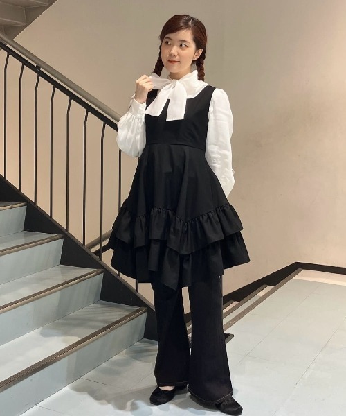 F i.n.t（フィント）の「ボリュームフリルヘムミニジャンパースカート/fint フィント（ジャンパースカート・レディース・ブラック/グレー・FREE）」の18枚目の写真