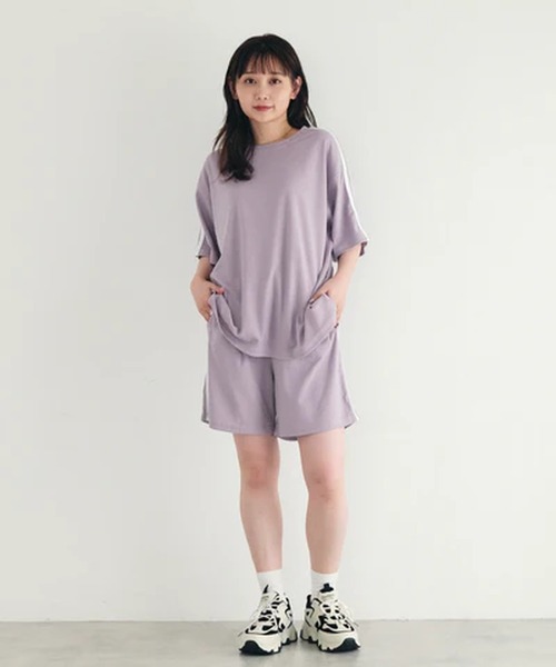 merrylatte(メリーラテ)の「ライン入りTシャツ【IROHANI】(Tシャツ/カットソー・レディース・ブラック/パープル/グレー・FREE)」の5枚目の写真