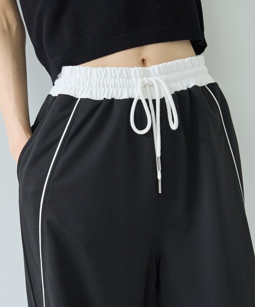 GALLEST（ギャレスト）の「【一部店舗限定】パイピング裏毛ワイドパンツ（その他パンツ・レディース・ブラック系4/グレー系4・38）」の6枚目の写真