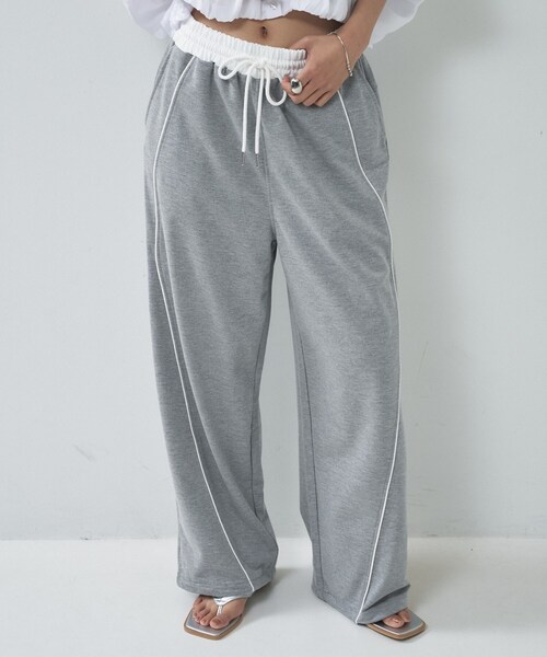 GALLEST（ギャレスト）の「【一部店舗限定】パイピング裏毛ワイドパンツ（その他パンツ・レディース・ブラック系4/グレー系4・38）」の11枚目の写真