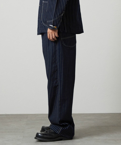 Lee(リー)の「Lee/リー VINTAGE PAINTER PANTS/ビンテージぺインターパンツ DUNGAREES(その他パンツ・メンズ・ライトインディゴブルー/ストライプ・LARGE/MEDIUM/SMALL/X-LARGE)」の7枚目の写真
