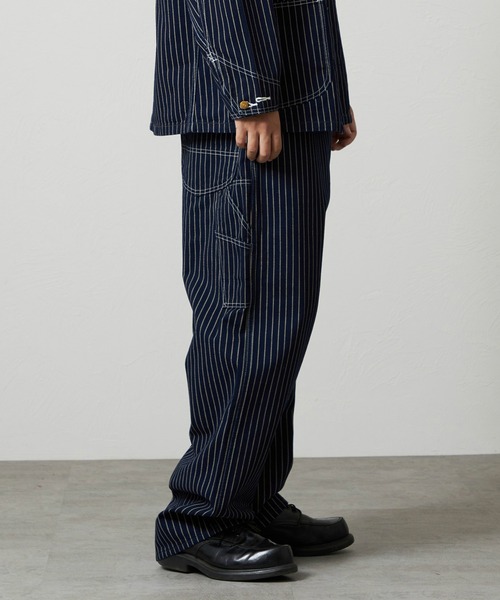 Lee(リー)の「Lee/リー VINTAGE PAINTER PANTS/ビンテージぺインターパンツ DUNGAREES(その他パンツ・メンズ・ライトインディゴブルー/ストライプ・LARGE/MEDIUM/SMALL/X-LARGE)」の5枚目の写真