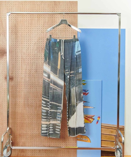 kotohayokozawa(コトハヨコザワ)の「GRAPHIC YORYU PANTS(その他パンツ・レディース・ライトブルー/チャコールグレー・1)」の2枚目の写真