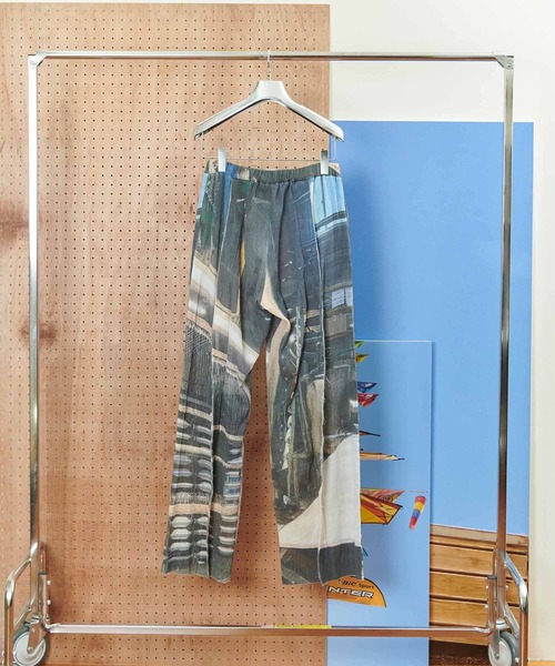 kotohayokozawa(コトハヨコザワ)の「GRAPHIC YORYU PANTS(その他パンツ・レディース・ライトブルー/チャコールグレー・1)」の12枚目の写真