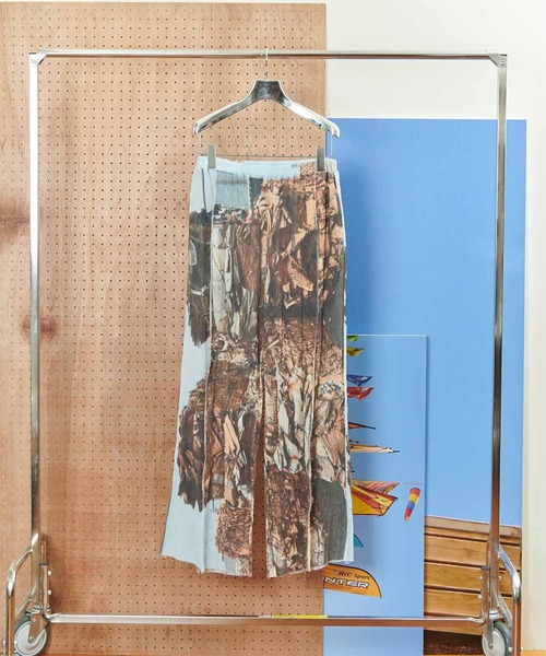 kotohayokozawa(コトハヨコザワ)の「GRAPHIC YORYU PANTS(その他パンツ・レディース・ライトブルー/チャコールグレー・1)」の6枚目の写真