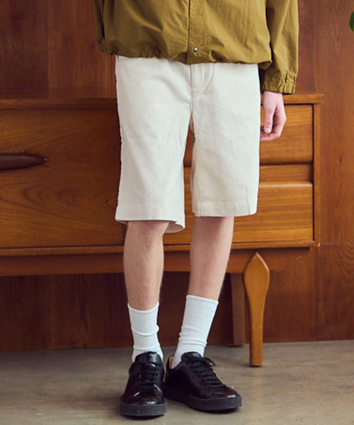 OSKR(オーエスケーアール)の「OSKR / オーエスケーアール Small Corduroy Faded Stand Up Short(その他パンツ・メンズ・ホワイト/ブルー系その他・MEDIUM/LARGE)」の1枚目の写真