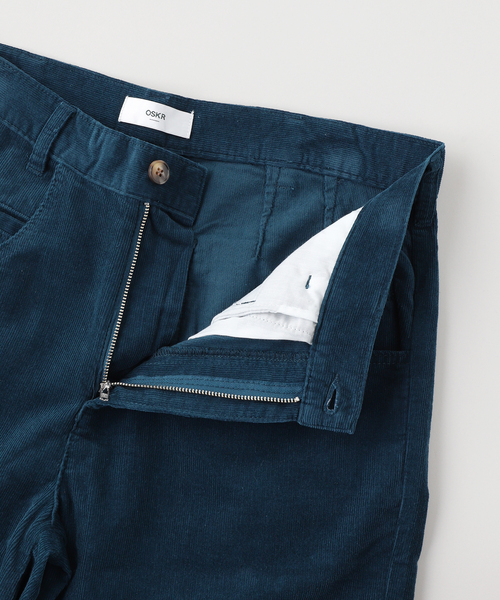 OSKR(オーエスケーアール)の「OSKR / オーエスケーアール Small Corduroy Faded Stand Up Short(その他パンツ・メンズ・ホワイト/ブルー系その他・MEDIUM/LARGE)」の5枚目の写真
