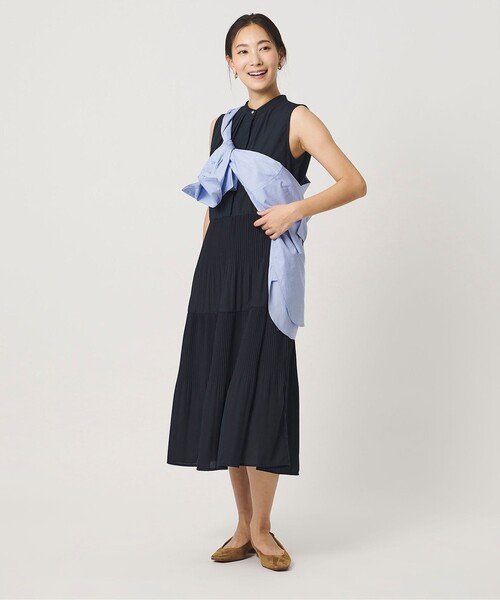 A DAY IN THE LIFE UNITED ARROWS（アデイインザライフユナイテッドアローズ）の「ティアードプリーツ ノースリーブワンピース ‐ウォッシャブル‐＜A DAY IN THE LIFE＞（ワンピース・レディース・ダークグレー/その他4/ケリーグリーン/その他3/ネイビー/その他6/その他5・FREE）」の8枚目の写真