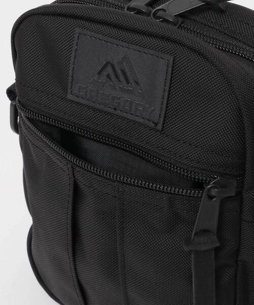URBAN RESEARCH Sonny Label(アーバンリサーチサニーレーベル)の「GREGORY クイックポケットM(ショルダーバッグ・メンズ・ブラック・ONE)」の5枚目の写真