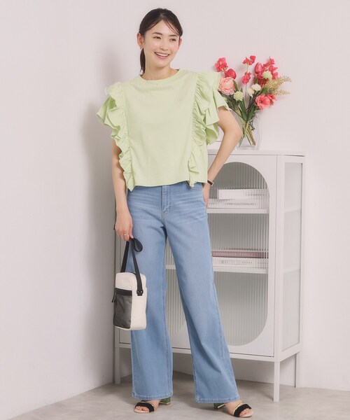 ITS'DEMO(イッツデモ)の「<Lee> RUFFLESLEEVES TEE(Tシャツ/カットソー・レディース・ライトイエロー系/ブラック/オフホワイト・00)」の13枚目の写真