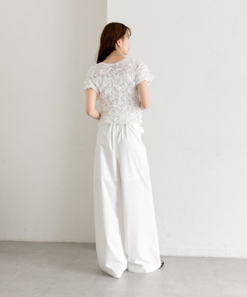 mystic(ミスティック)の「《新色RED》ふわふわシャーリングTシャツ(Tシャツ/カットソー・レディース・ブラック/オフホワイト/ピンク/ホワイト/レッド・FREE)」の12枚目の写真
