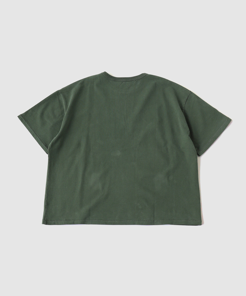 BRAIN DEAD(ブレインデット)の「BRAIN DEAD / ブレインデッド EASY T-SHIRT WASHED OLIVE(Tシャツ/カットソー・メンズ・オリーブ・X-LARGE/LARGE/MEDIUM)」の2枚目の写真