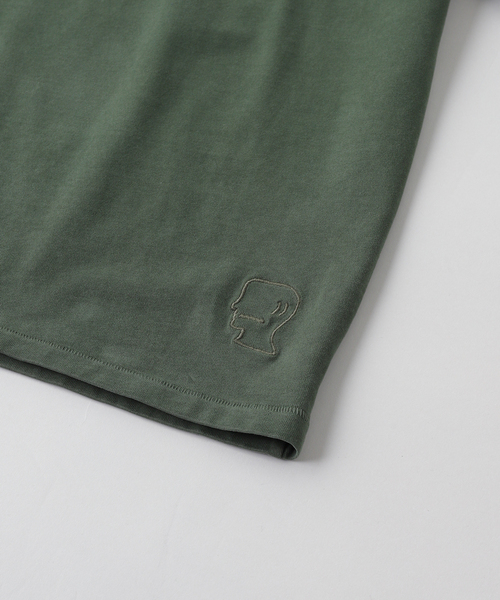 BRAIN DEAD(ブレインデット)の「BRAIN DEAD / ブレインデッド EASY T-SHIRT WASHED OLIVE(Tシャツ/カットソー・メンズ・オリーブ・X-LARGE/LARGE/MEDIUM)」の3枚目の写真