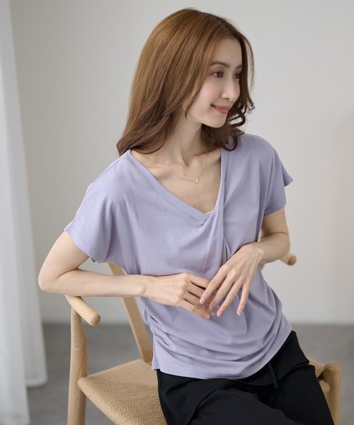 DAYRA(デイラ)の「Vネック ツイスト サイド ギャザー 半袖 カットソー(Tシャツ/カットソー・レディース・ホワイト/ライトブルー/ブラック/パープル/グレー・FREE)」の15枚目の写真