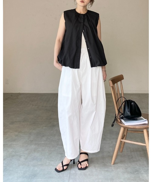 She's Closet(シーズクローゼット)の「ノースリーブ 裾バルーン ブラウス ボリュームトップス(シャツ/ブラウス・レディース・ホワイト/ブルー/ブラック・FREE)」の19枚目の写真