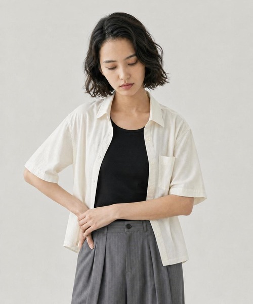 GLOBAL WORK（グローバルワーク）の「シルキータッチシアーシャツ5分袖/636672（シャツ/ブラウス・レディース・オフホワイト/チャコールグレー/カーキ/ブルー・LARGE/MEDIUM）」の10枚目の写真