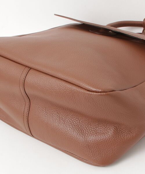 YOUNG&OLSEN The DRYGOODS STORE（ヤングアンドオルセン）の「【YOUNG&OLSEN】ヤングアンドオルセン/  EMBOSSED LEATHER TOTE M（トートバッグ・レディース・ブラック/ブラウン・FREE）」の5枚目の写真