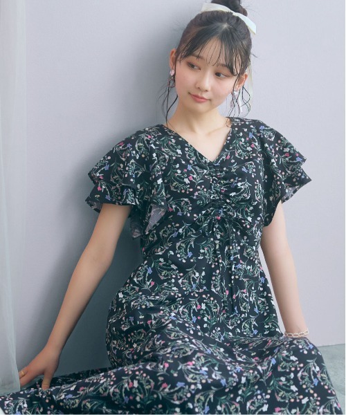 marun(マルン)の「センタードロストフラワープリントワンピース <大きいサイズ有>marun(ワンピース・レディース・ブラック系/ホワイト系・5L/4L/3L/LL/L/M)」の1枚目の写真