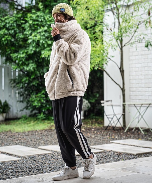 CAMBIO(カンビオ)の「mj11684-Short Micro Fur Volume Stand Neck Jacket ファースタンドネックジャケット(A73626cmb)(その他アウター・メンズ・チャコール/キナリ/ネイビー/ブラック・L/M/S)」の9枚目の写真