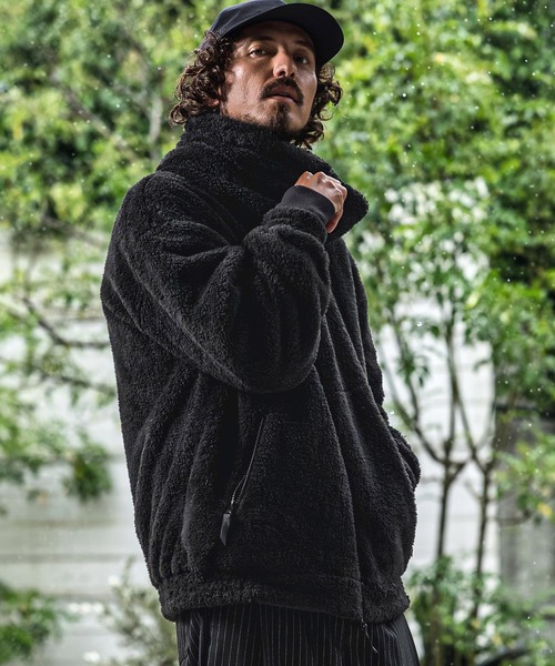 CAMBIO(カンビオ)の「mj11684-Short Micro Fur Volume Stand Neck Jacket ファースタンドネックジャケット(A73626cmb)(その他アウター・メンズ・チャコール/キナリ/ネイビー/ブラック・L/M/S)」の10枚目の写真