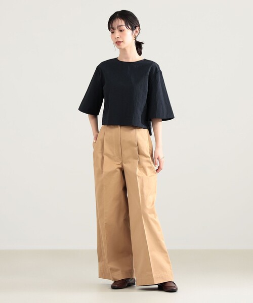Demi-Luxe BEAMS（デミルクス ビームス）の「エディター東原妙子 × Demi-Luxe BEAMS / ライトウェイト プルオーバー[撥水加工]（シャツ/ブラウス・レディース・ブラック/モスグリーン/オフホワイト・ONE SIZE）」の4枚目の写真