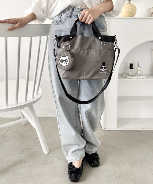 HAPPY FACE（ハッピーフェイス）の「EMMAポーチ付き２WAYショルダー　GY（ショルダーバッグ・レディース・グレー・ONE SIZE）」の4枚目の写真