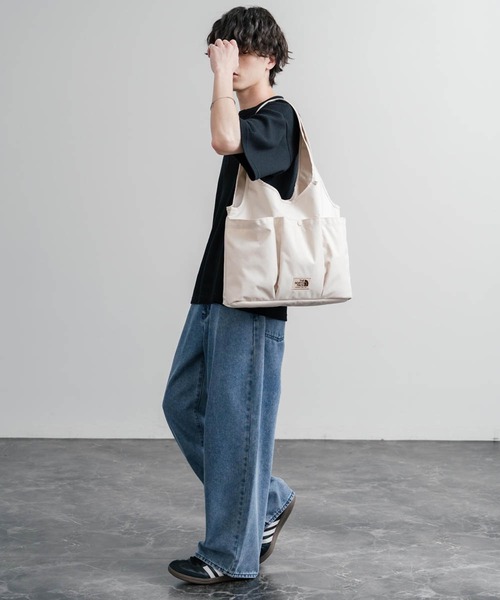 THE NORTH FACE(ザノースフェイス)の「THE NORTH FACE WHITE LABEL WL TRIG BAG ナイロンデニムワンポイントロゴショルダートートバッグ(トートバッグ・メンズ・ブラック/ブルー/クリーム・FREE)」の13枚目の写真