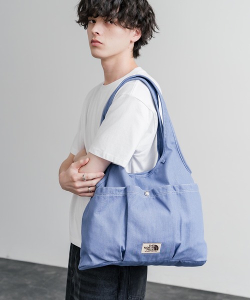 THE NORTH FACE(ザノースフェイス)の「THE NORTH FACE WHITE LABEL WL TRIG BAG ナイロンデニムワンポイントロゴショルダートートバッグ(トートバッグ・メンズ・ブラック/ブルー/クリーム・FREE)」の19枚目の写真