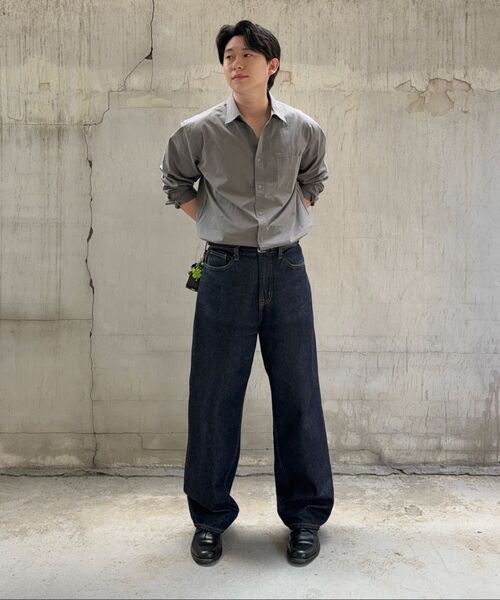 WORK ON BODY OFF（ワークオンボディオフ）の「オーバーサイズウォッシュドコットンシャツ[チャコール]（シャツ/ブラウス・メンズ・その他・LARGE/MEDIUM/X-LARGE）」の8枚目の写真