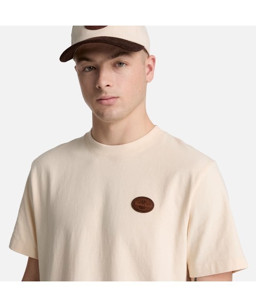 Timberland(ティンバーランド)の「半袖レザー バッジ ヘビーウェイト Tシャツ メンズ(Tシャツ/カットソー・メンズ・ホワイト・XX-LARGE/X-LARGE/LARGE)」の3枚目の写真