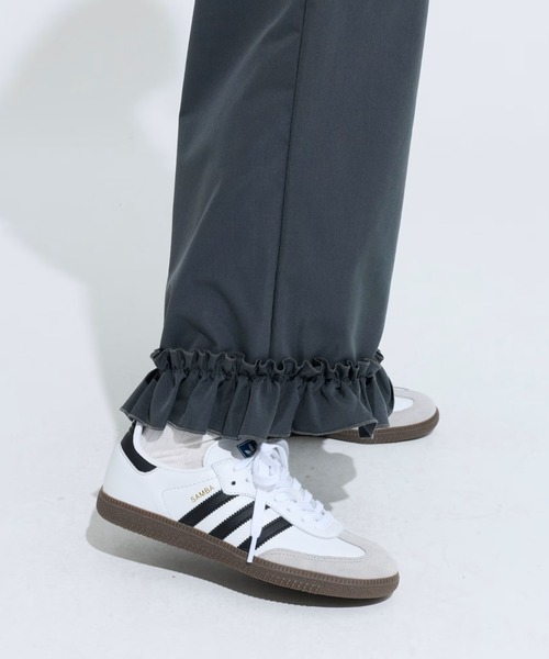 adidas（アディダス）の「adidas Originals/アディダス オリジナルス/SAMBA OG（スニーカー・レディース・ホワイト/ブラック・24.5cm/24.0cm/23.5cm/23.0cm）」の5枚目の写真