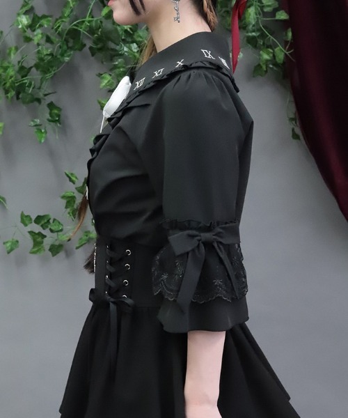 NIBBLE POISON（ニブルポイズン）の「時計刺繍フリル袖ブラウス（シャツ/ブラウス・レディース・ホワイト/ブラック/パープル・MEDIUM）」の5枚目の写真