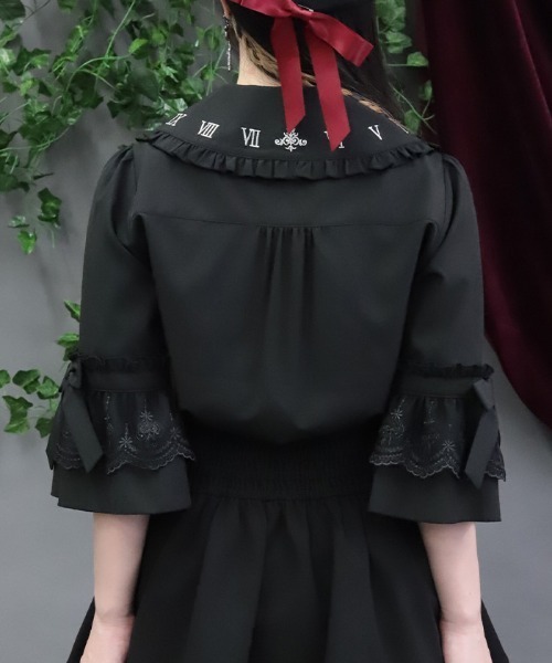 NIBBLE POISON（ニブルポイズン）の「時計刺繍フリル袖ブラウス（シャツ/ブラウス・レディース・ホワイト/ブラック/パープル・MEDIUM）」の6枚目の写真
