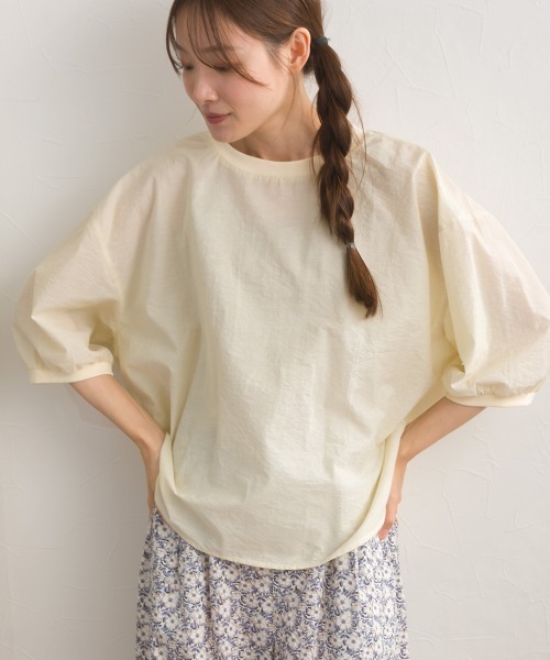 OMNES(オムネス)の「シルキークレープバックタック5分袖Tブラウス(シャツ/ブラウス・レディース・アイボリー/ライトブラウン/ブラック・FREE)」の10枚目の写真