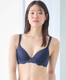 Belle Maison（ベルメゾン）の「脇背中すっきりのびのびモールドブラ（ブラジャー）」