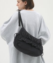 セール】《本革/470g》ワイドテープショルダーバッグ/ボディバッグ