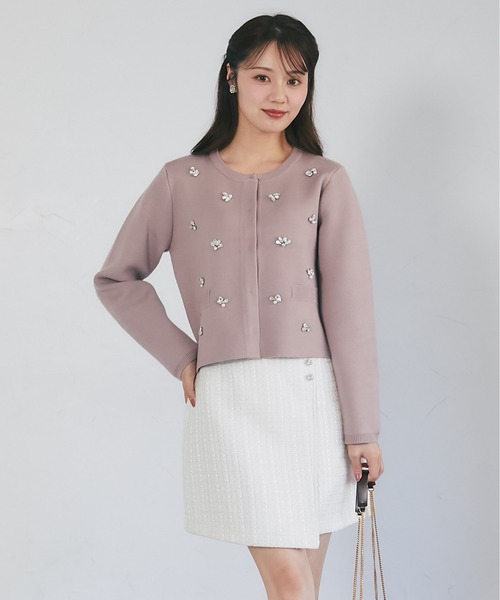 tocco closet(トッコ クローゼット)の「ビジュー飾り釦ラップツイードミニスカート(スカート・レディース・アイボリー/ピンクベージュ・M)」の19枚目の写真