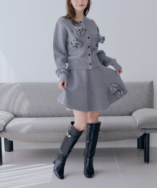 Chico(チコ)の「【SALON by Chico】ベルト付きヒールロングブーツ(ブーツ・レディース・ブラウン/ブラック・LARGE/MEDIUM/SMALL)」の8枚目の写真