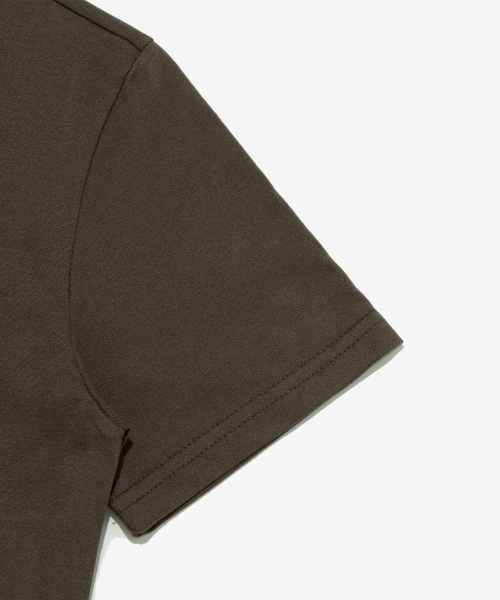 CARGOBROS FOR WOMAN(カーゴブロスフォーウィメン)の「ミニマルヴィンテージフラッグカーゴウーマン半袖Tシャツ(カーキ)(Tシャツ/カットソー・レディース・その他・MEDIUM/SMALL)」の4枚目の写真