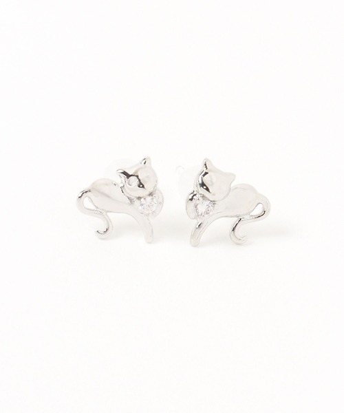 LAKOLE（ラコレ）の「ポージングキャット樹脂ピアス / 1051812（ピアス（両耳用）・レディース・その他1/その他2・FREE）」の2枚目の写真