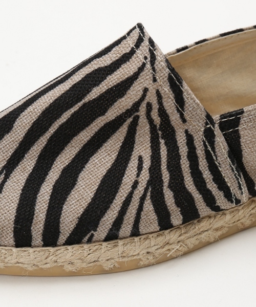 Spick & Span（スピックアンドスパン）の「La Maison de Lespadrilleスリッポンエスパ◆（スリッポン・レディース・ブラック/ゼブラ/シルバー系その他/ドット・36/37/38/35）」の15枚目の写真