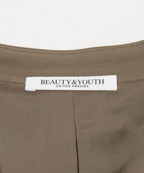 BEAUTY&YOUTH UNITED ARROWS(ビューティーアンドユースユナイテッドアローズ)の「毛ポリエステルブレンド トロピカル カラーレスジャケット(ノーカラージャケット・レディース・ブラック/モカ・M/S)」の13枚目の写真