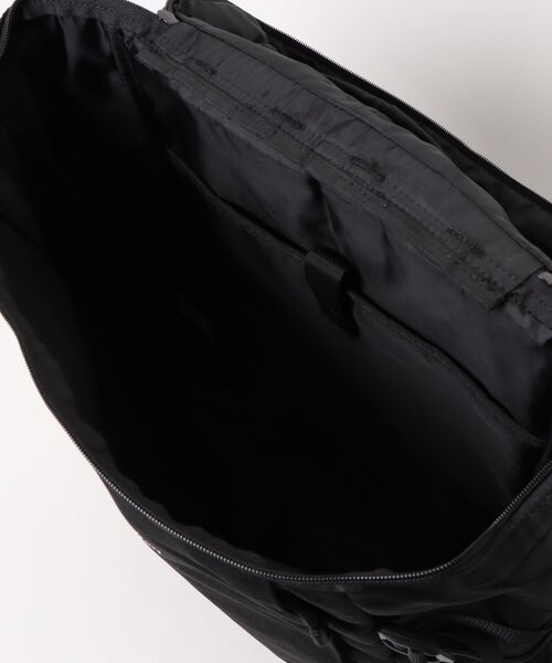 Lee(リー)の「【Lee/リー】【容量29L 撥水ポリエステル素材を使用】ボックスリュックB 大容量 通勤 通学 部活 アウトドア Dカン付き(バックパック/リュック・レディース・ホワイト/ピンク/ライトグリーン・FREE)」の5枚目の写真