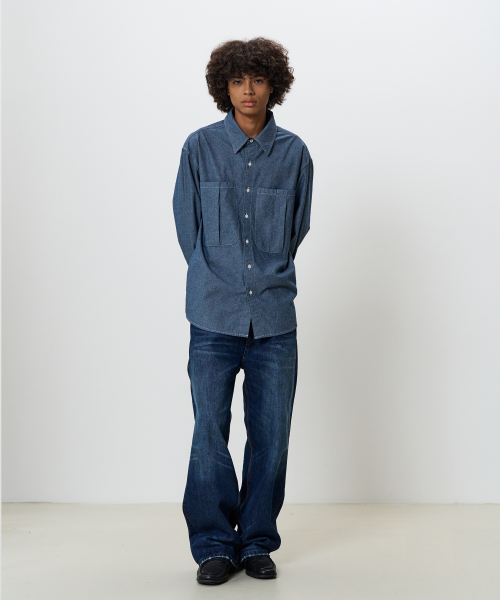 NOUN(ノウン)の「グレインシャツ (ウォッシュドインディゴ)(シャツ/ブラウス・メンズ・インディゴブルー・MEDIUM/LARGE)」の3枚目の写真