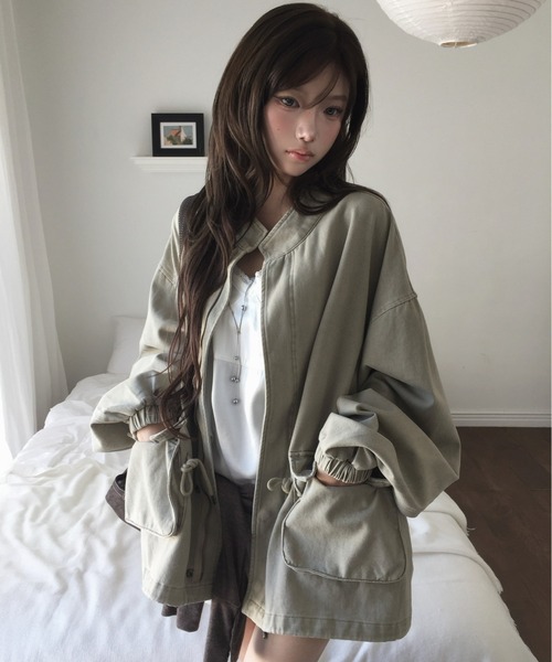 modimood（モディムード）の「[MADE]ビンテージウォッシング華奢見えオーバーフィールドジャンパー（ブルゾン・レディース・ベージュ/カーキ・FREE）」の6枚目の写真