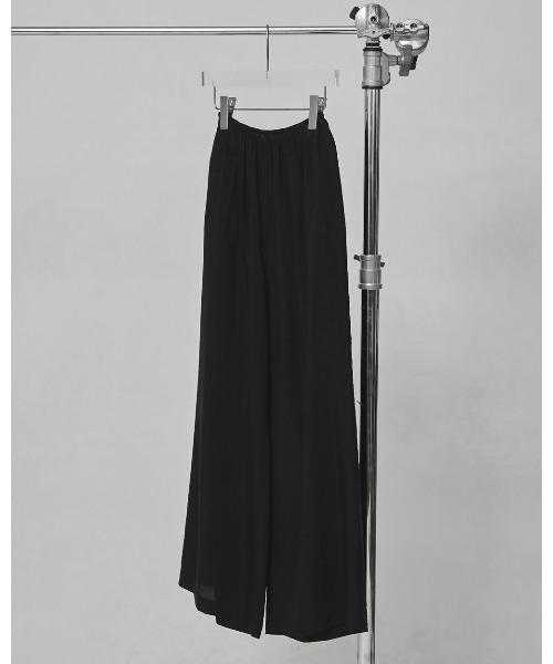 TODAYFUL（トゥデイフル）の「Easy Sheer Pants（その他パンツ・レディース・ブラック/キナリ・36inch/38inch）」の4枚目の写真