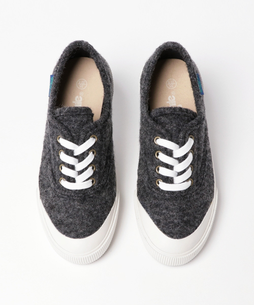 One Mile（ワンマイル）の「レースアップスニーカー (OM-722)（スニーカー・レディース・グレー/ホワイト×ブラック/ネイビー・22.5cm/24.0cm/23.0cm/24.5cm/23.5cm）」の11枚目の写真