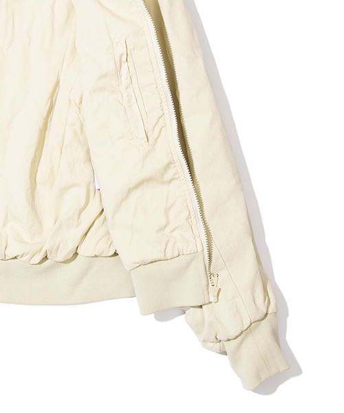 YEEZY SEASON4｜ブルゾン｜M ESTNATION（エストネーション）の「YEEZY Season4 